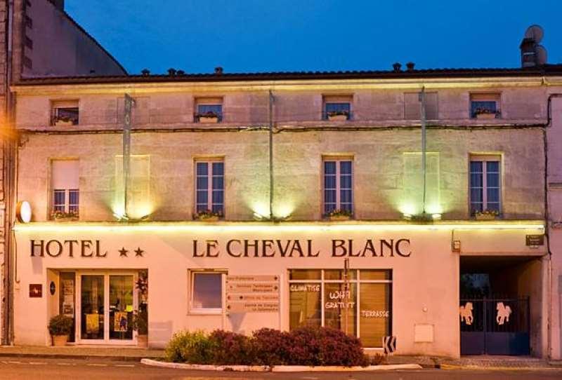 Cit'Hotel Le Cheval Blanc Cognac Centre Kültér fotó