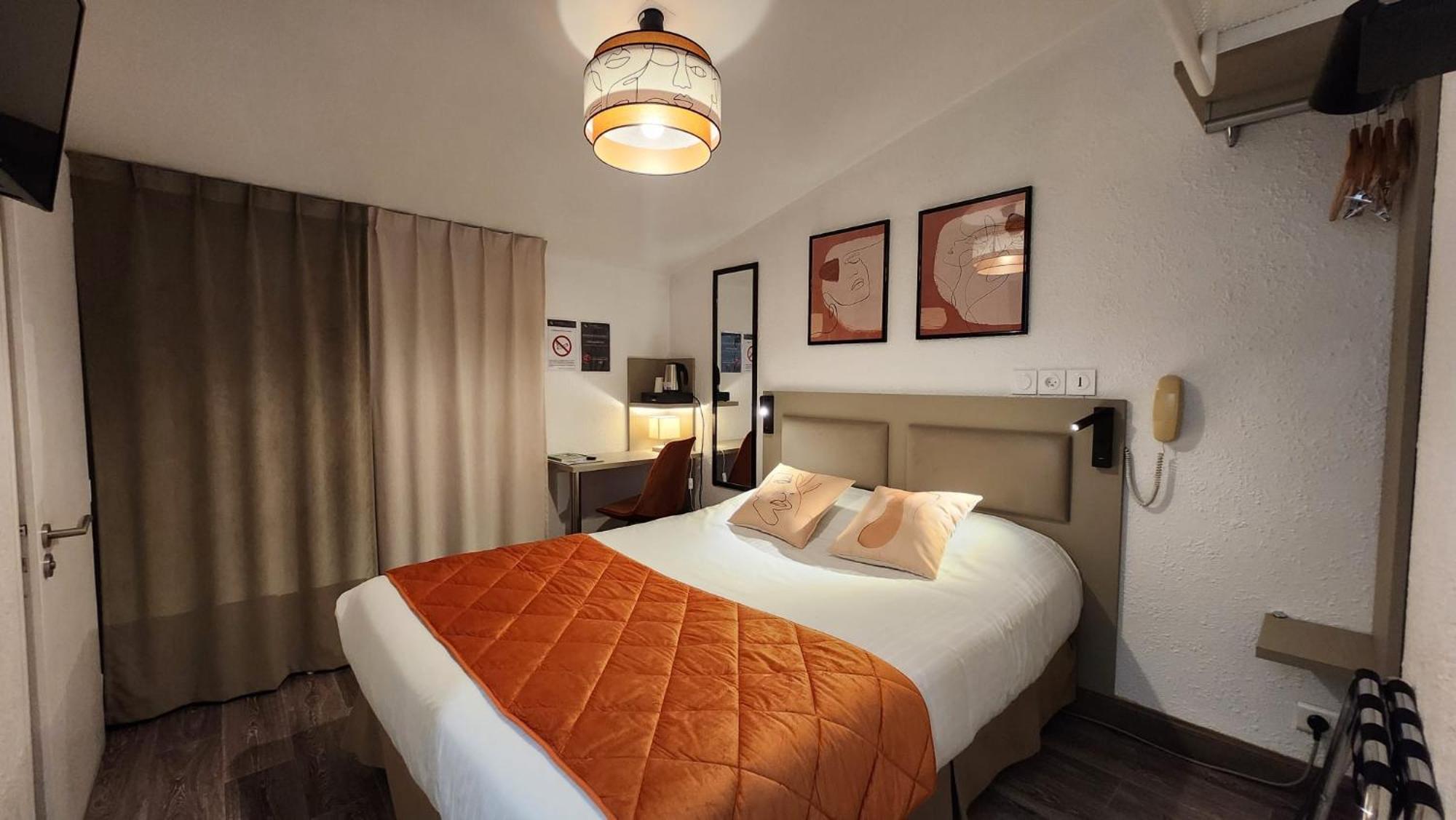 Cit'Hotel Le Cheval Blanc Cognac Centre Kültér fotó