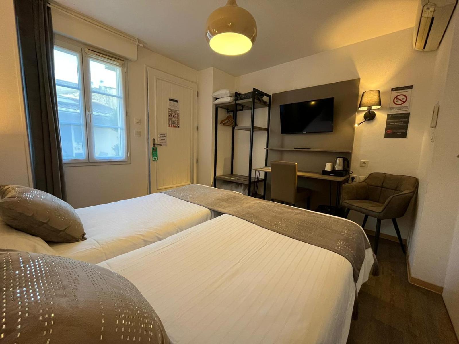 Cit'Hotel Le Cheval Blanc Cognac Centre Kültér fotó