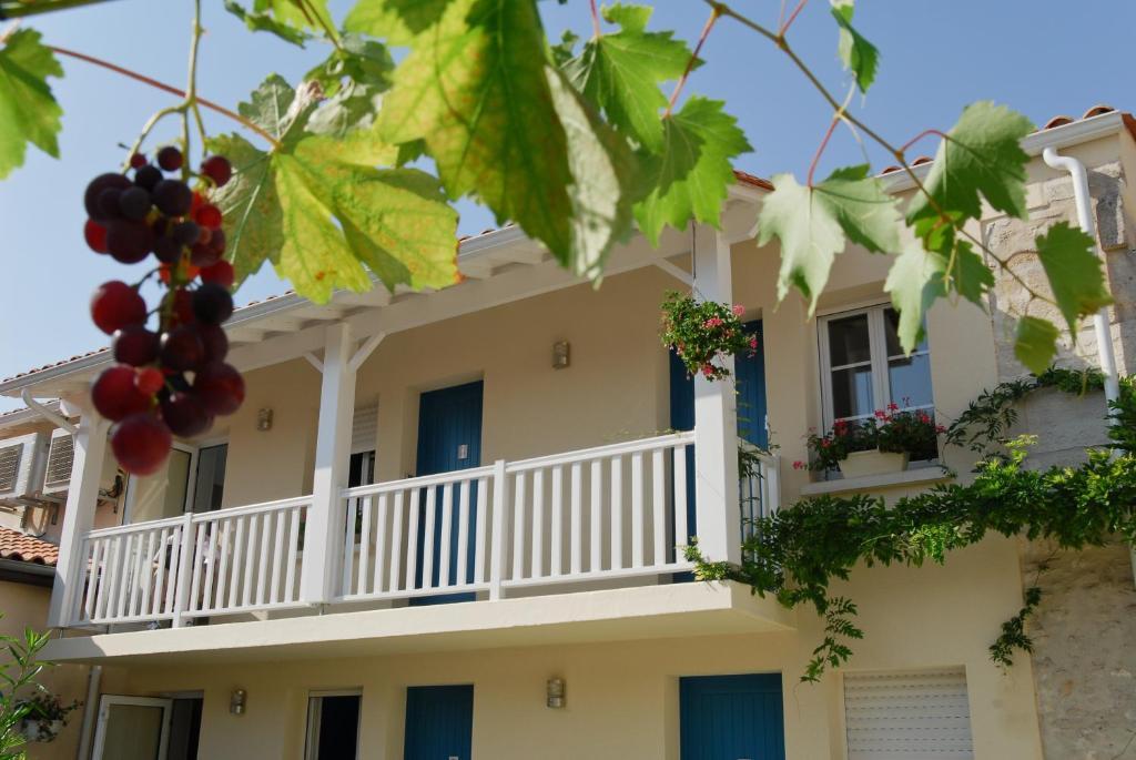 Cit'Hotel Le Cheval Blanc Cognac Centre Kültér fotó